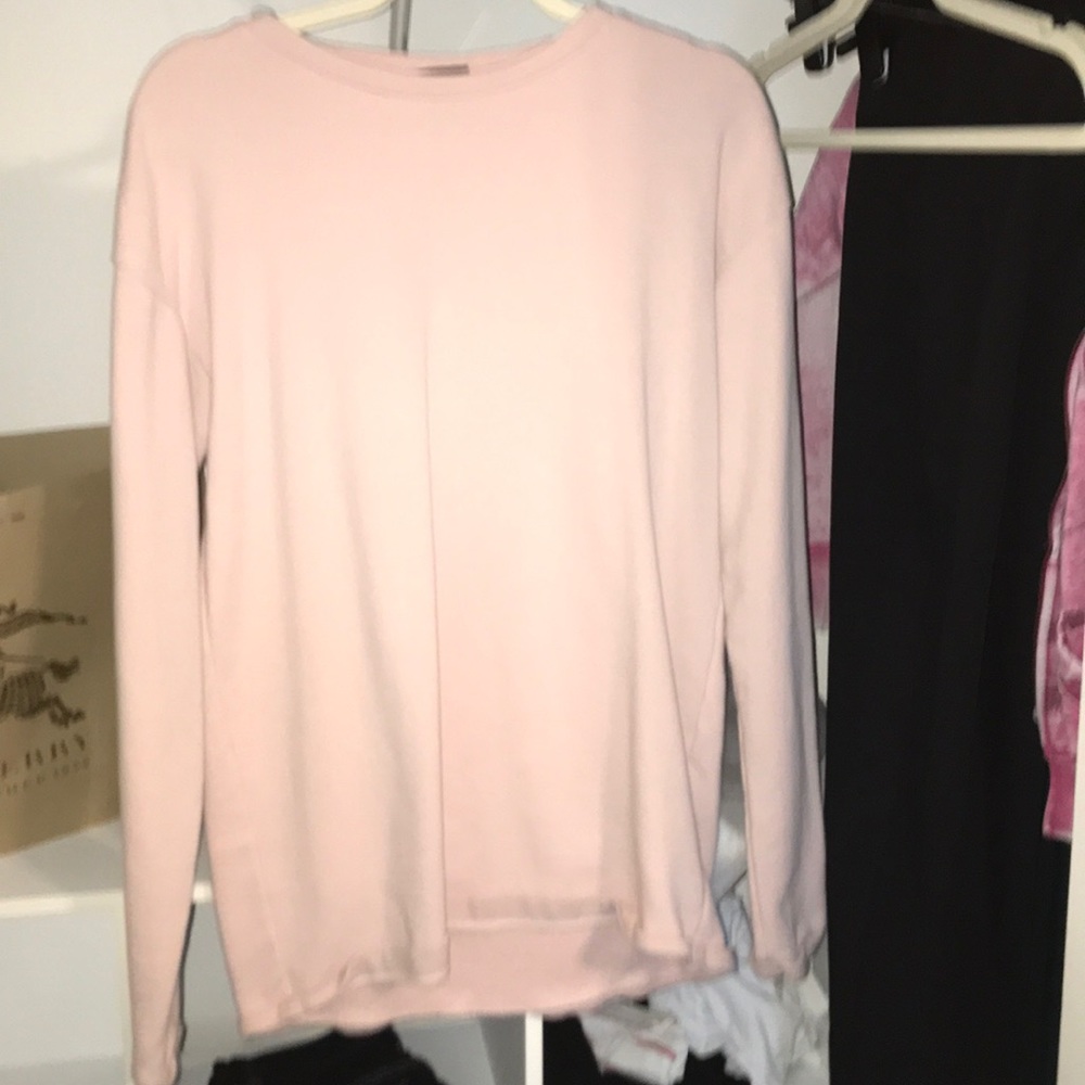 Men’s pink casual sweater📍